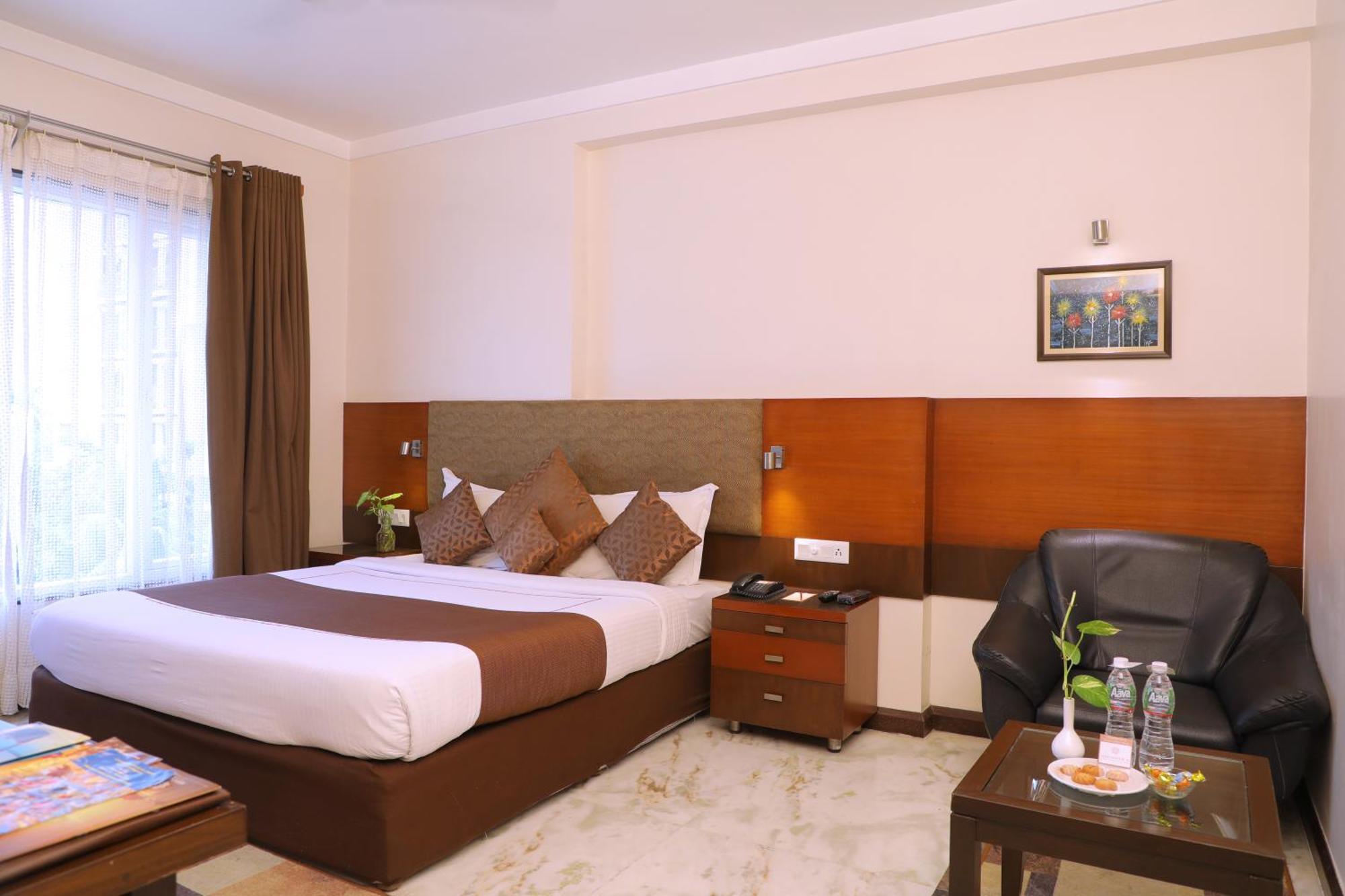 Amantra Comfort Hotel Udaipur Exterior photo