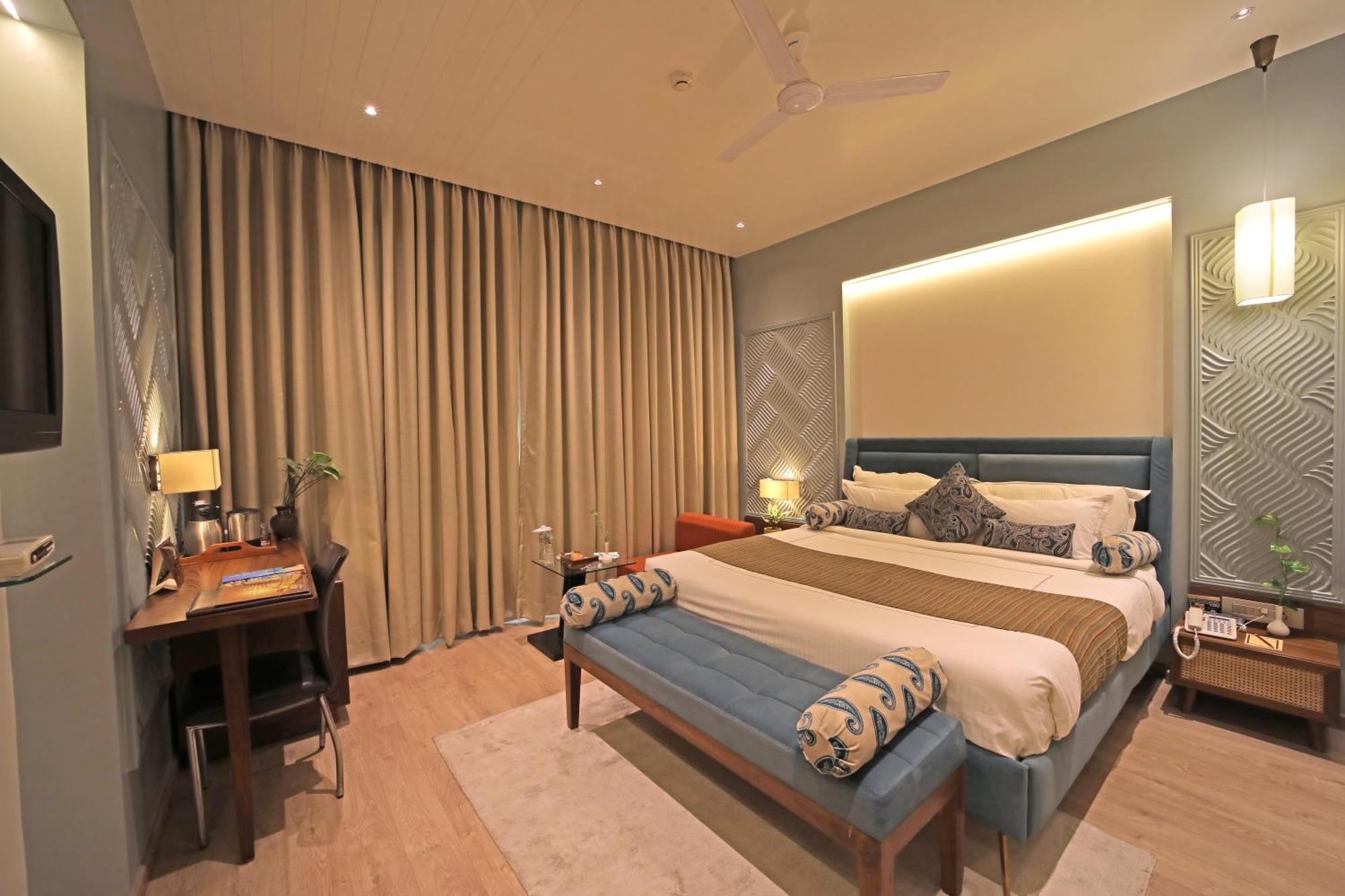 Amantra Comfort Hotel Udaipur Exterior photo